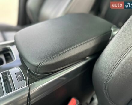 Білий Ленд Ровер Range Rover Sport, об'ємом двигуна 3 л та пробігом 159 тис. км за 42000 $, фото 56 на Automoto.ua