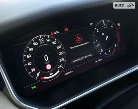 Білий Ленд Ровер Range Rover Sport, об'ємом двигуна 2.99 л та пробігом 36 тис. км за 75000 $, фото 11 на Automoto.ua