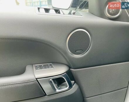 Білий Ленд Ровер Range Rover Sport, об'ємом двигуна 3 л та пробігом 58 тис. км за 68000 $, фото 29 на Automoto.ua