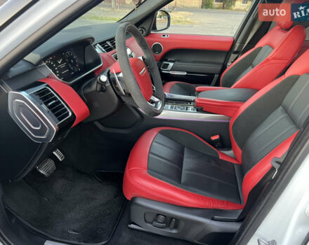 Білий Ленд Ровер Range Rover Sport, об'ємом двигуна 3 л та пробігом 40 тис. км за 72999 $, фото 3 на Automoto.ua