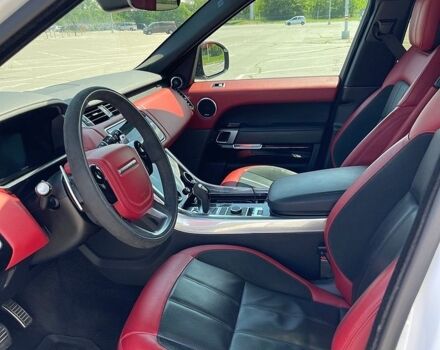 Білий Ленд Ровер Range Rover Sport, об'ємом двигуна 3 л та пробігом 134 тис. км за 55000 $, фото 47 на Automoto.ua