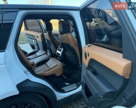 Белый Ленд Ровер Рендж Ровер Спорт, объемом двигателя 3 л и пробегом 77 тыс. км за 77000 $, фото 4 на Automoto.ua