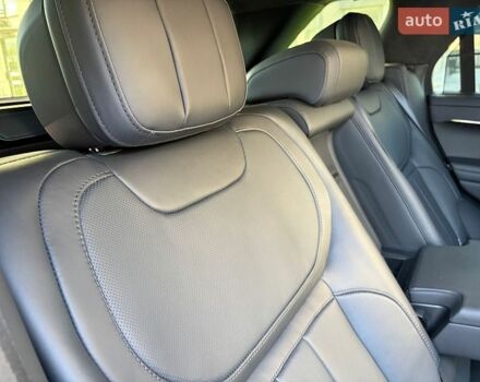 Білий Ленд Ровер Range Rover Sport, об'ємом двигуна 3 л та пробігом 53 тис. км за 128888 $, фото 95 на Automoto.ua