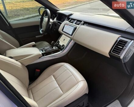 Білий Ленд Ровер Range Rover Sport, об'ємом двигуна 3 л та пробігом 63 тис. км за 53000 $, фото 20 на Automoto.ua