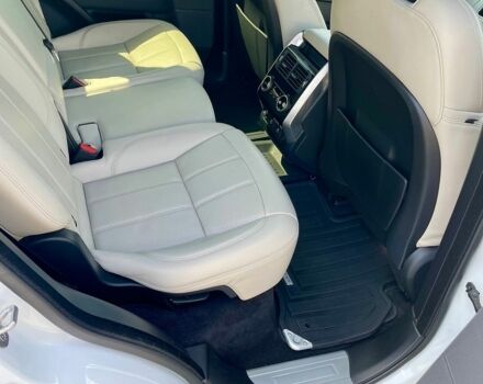 Білий Ленд Ровер Range Rover Sport, об'ємом двигуна 3 л та пробігом 67 тис. км за 63900 $, фото 15 на Automoto.ua