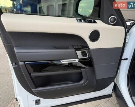 Білий Ленд Ровер Range Rover Sport, об'ємом двигуна 3 л та пробігом 63 тис. км за 53000 $, фото 15 на Automoto.ua