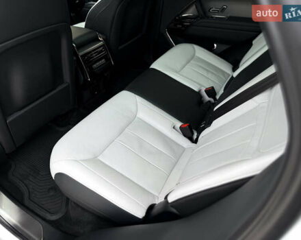 Белый Ленд Ровер Рендж Ровер Спорт, объемом двигателя 3 л и пробегом 46 тыс. км за 115900 $, фото 56 на Automoto.ua