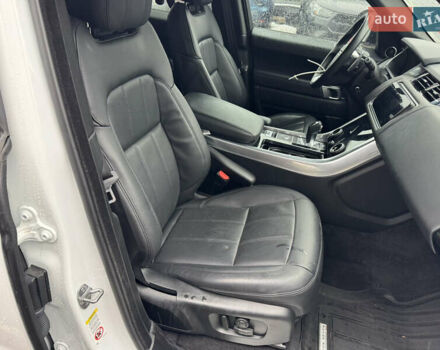 Белый Ленд Ровер Рендж Ровер Спорт, объемом двигателя 3 л и пробегом 48 тыс. км за 35500 $, фото 10 на Automoto.ua