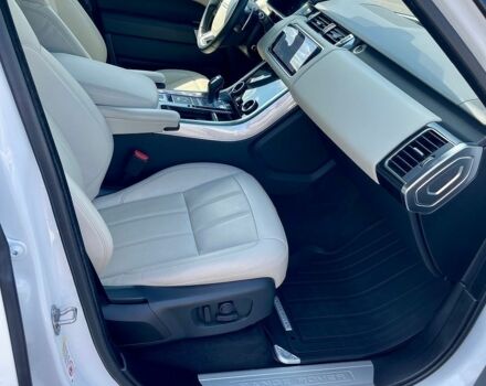 Білий Ленд Ровер Range Rover Sport, об'ємом двигуна 3 л та пробігом 67 тис. км за 63900 $, фото 14 на Automoto.ua