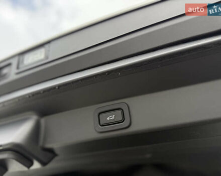 Белый Ленд Ровер Рендж Ровер Спорт, объемом двигателя 3 л и пробегом 46 тыс. км за 115900 $, фото 63 на Automoto.ua