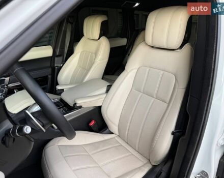 Білий Ленд Ровер Range Rover Sport, об'ємом двигуна 3 л та пробігом 63 тис. км за 53000 $, фото 13 на Automoto.ua