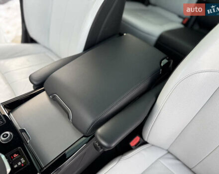 Белый Ленд Ровер Рендж Ровер Спорт, объемом двигателя 3 л и пробегом 46 тыс. км за 115900 $, фото 38 на Automoto.ua