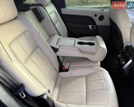 Білий Ленд Ровер Range Rover Sport, об'ємом двигуна 3 л та пробігом 63 тис. км за 53000 $, фото 19 на Automoto.ua