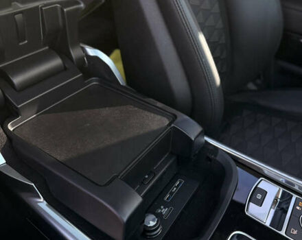 Білий Ленд Ровер Range Rover Sport, об'ємом двигуна 5 л та пробігом 32 тис. км за 94999 $, фото 13 на Automoto.ua