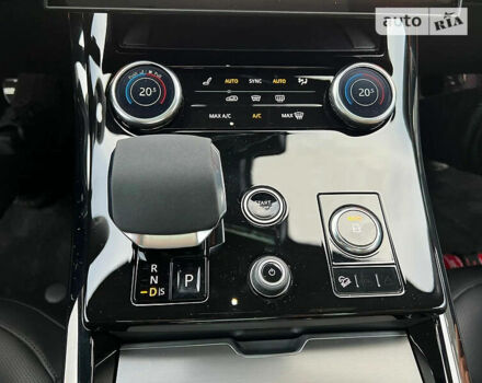 Білий Ленд Ровер Range Rover Sport, об'ємом двигуна 3 л та пробігом 3 тис. км за 205000 $, фото 9 на Automoto.ua