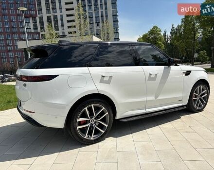 Білий Ленд Ровер Range Rover Sport, об'ємом двигуна 3 л та пробігом 53 тис. км за 128888 $, фото 215 на Automoto.ua