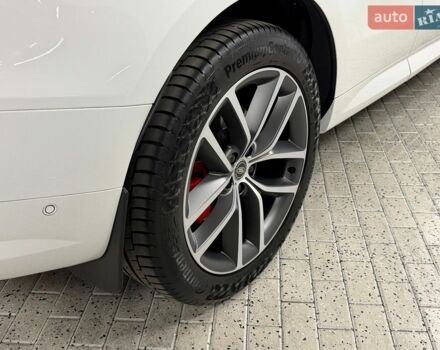 Білий Ленд Ровер Range Rover Sport, об'ємом двигуна 3 л та пробігом 55 тис. км за 118000 $, фото 16 на Automoto.ua