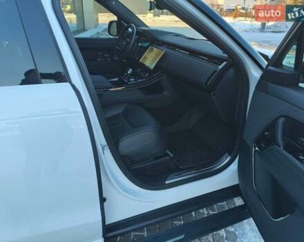 Білий Ленд Ровер Range Rover Sport, об'ємом двигуна 3 л та пробігом 53 тис. км за 125000 $, фото 16 на Automoto.ua