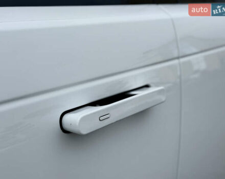 Белый Ленд Ровер Рендж Ровер Спорт, объемом двигателя 3 л и пробегом 46 тыс. км за 115900 $, фото 15 на Automoto.ua