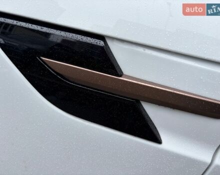 Белый Ленд Ровер Рендж Ровер Спорт, объемом двигателя 3 л и пробегом 37 тыс. км за 129333 $, фото 64 на Automoto.ua