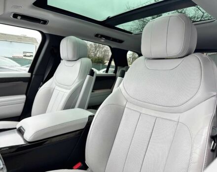 Білий Ленд Ровер Range Rover Sport, об'ємом двигуна 3 л та пробігом 24 тис. км за 30867 $, фото 12 на Automoto.ua