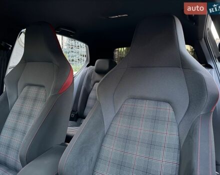 Білий Ленд Ровер Range Rover Sport, об'ємом двигуна 3 л та пробігом 21 тис. км за 55050 $, фото 9 на Automoto.ua