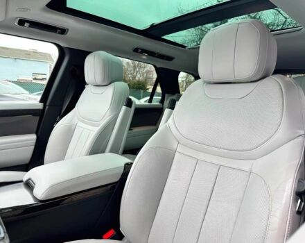 Білий Ленд Ровер Range Rover Sport, об'ємом двигуна 3 л та пробігом 20 тис. км за 28866 $, фото 9 на Automoto.ua