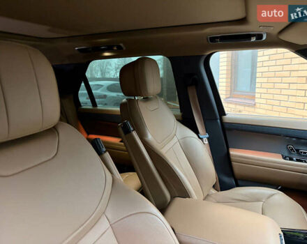 Білий Ленд Ровер Range Rover Sport, об'ємом двигуна 3 л та пробігом 88 тис. км за 100000 $, фото 12 на Automoto.ua