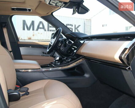 Ленд Ровер Рендж Ровер Спорт 2023 в Киеве на Automoto.ua Белый Ленд Ровер Рендж Ровер Спорт, объемом двигателя 3 л и пробегом 90 тыс. км за 94999 $, фото 22 на Automoto.ua