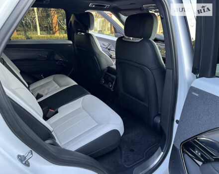 Білий Ленд Ровер Range Rover Sport, об'ємом двигуна 3 л та пробігом 3 тис. км за 136165 $, фото 18 на Automoto.ua