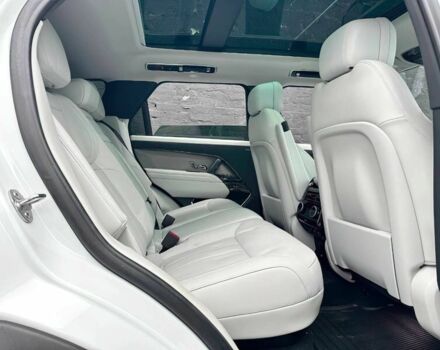 Білий Ленд Ровер Range Rover Sport, об'ємом двигуна 3 л та пробігом 20 тис. км за 28866 $, фото 12 на Automoto.ua