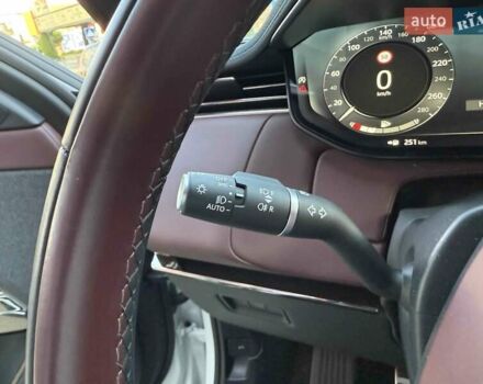 Білий Ленд Ровер Range Rover Sport, об'ємом двигуна 3 л та пробігом 36 тис. км за 123900 $, фото 24 на Automoto.ua