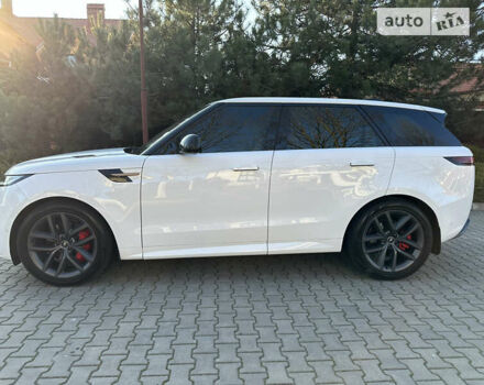 Білий Ленд Ровер Range Rover Sport, об'ємом двигуна 3 л та пробігом 3 тис. км за 136165 $, фото 1 на Automoto.ua