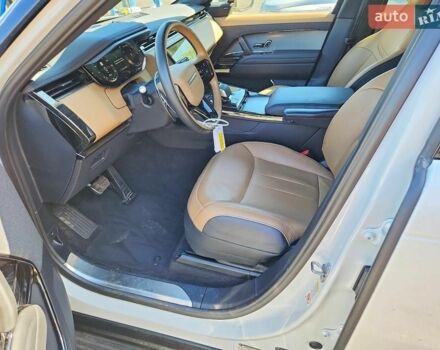 Білий Ленд Ровер Range Rover Sport, об'ємом двигуна 0 л та пробігом 29 тис. км за 35000 $, фото 7 на Automoto.ua
