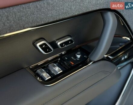 Білий Ленд Ровер Range Rover Sport, об'ємом двигуна 3 л та пробігом 27 тис. км за 143000 $, фото 40 на Automoto.ua