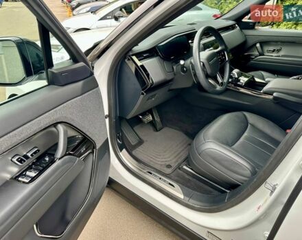 Білий Ленд Ровер Range Rover Sport, об'ємом двигуна 3 л та пробігом 4 тис. км за 132777 $, фото 52 на Automoto.ua