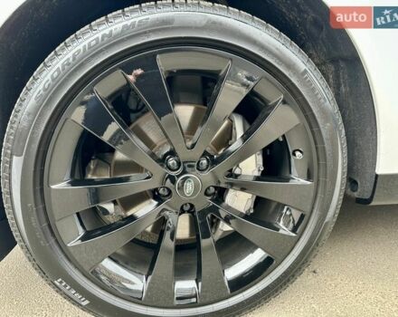 Білий Ленд Ровер Range Rover Sport, об'ємом двигуна 3 л та пробігом 4 тис. км за 132777 $, фото 13 на Automoto.ua