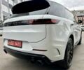 Білий Ленд Ровер Range Rover Sport, об'ємом двигуна 3 л та пробігом 4 тис. км за 135200 $, фото 3 на Automoto.ua