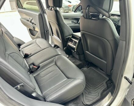 Білий Ленд Ровер Range Rover Sport, об'ємом двигуна 3 л та пробігом 4 тис. км за 135200 $, фото 8 на Automoto.ua