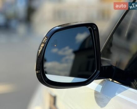 Білий Ленд Ровер Range Rover Sport, об'ємом двигуна 3 л та пробігом 27 тис. км за 143000 $, фото 74 на Automoto.ua