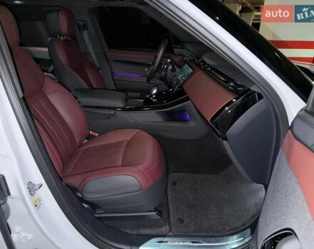 Білий Ленд Ровер Range Rover Sport, об'ємом двигуна 3 л та пробігом 27 тис. км за 143000 $, фото 25 на Automoto.ua