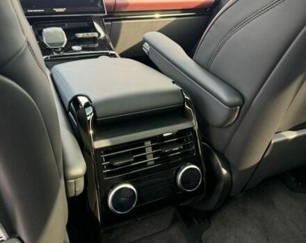 Белый Ленд Ровер Рендж Ровер Спорт, объемом двигателя 3 л и пробегом 6 тыс. км за 172000 $, фото 33 на Automoto.ua