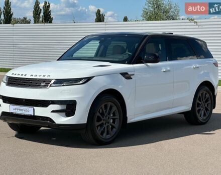 Білий Ленд Ровер Range Rover Sport, об'ємом двигуна 3 л та пробігом 8 тис. км за 126700 $, фото 2 на Automoto.ua