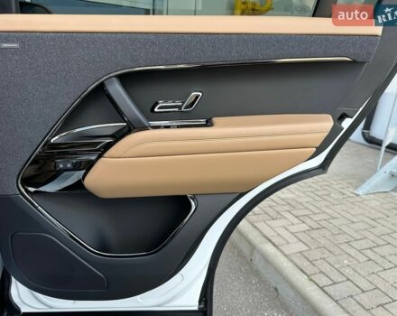 Білий Ленд Ровер Range Rover Sport, об'ємом двигуна 3 л та пробігом 8 тис. км за 126700 $, фото 26 на Automoto.ua