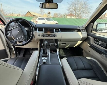 Белый Ленд Ровер Рендж Ровер Спорт, объемом двигателя 3 л и пробегом 312 тыс. км за 13500 $, фото 1 на Automoto.ua