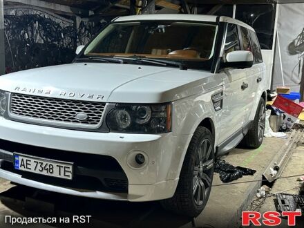 Білий Ленд Ровер Range Rover Sport, об'ємом двигуна 5 л та пробігом 190 тис. км за 15000 $, фото 1 на Automoto.ua