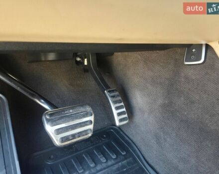 Бежевий Ленд Ровер Range Rover Sport, об'ємом двигуна 3 л та пробігом 173 тис. км за 24000 $, фото 23 на Automoto.ua