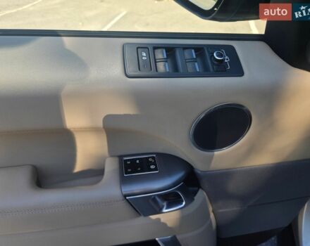 Бежевий Ленд Ровер Range Rover Sport, об'ємом двигуна 3 л та пробігом 173 тис. км за 24000 $, фото 21 на Automoto.ua