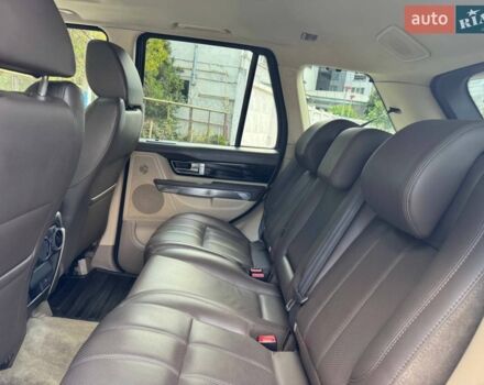 Бежевий Ленд Ровер Range Rover Sport, об'ємом двигуна 3 л та пробігом 190 тис. км за 15500 $, фото 18 на Automoto.ua