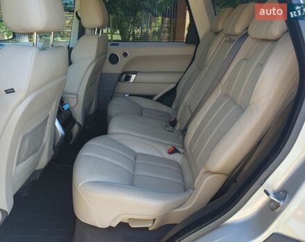 Бежевий Ленд Ровер Range Rover Sport, об'ємом двигуна 3 л та пробігом 173 тис. км за 24000 $, фото 34 на Automoto.ua